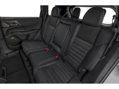 2025 Mitsubishi Outlander SE Sport Utility 4D