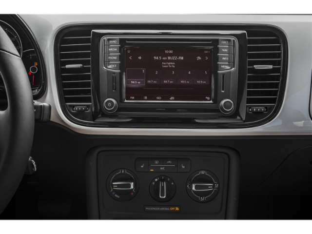 2017 Volkswagen Beetle 1.8T Classic Hatchback 2D