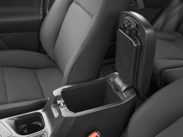 2018 Toyota RAV4 LE Sport Utility 4D