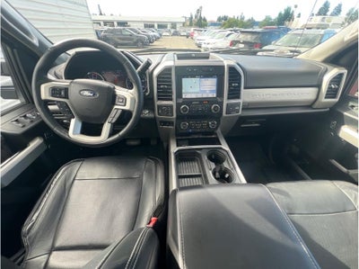 2019 Ford F250 Super Duty Crew Cab Lariat Pickup 4D 6 3/4 ft