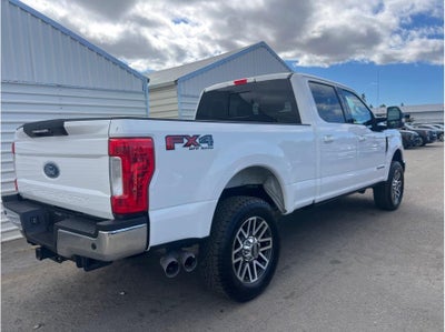 2019 Ford F250 Super Duty Crew Cab Lariat Pickup 4D 6 3/4 ft