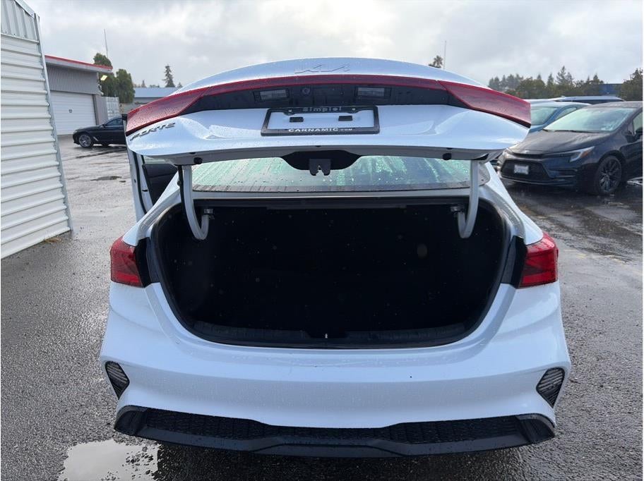 2023 Kia Forte LXS Sedan 4D