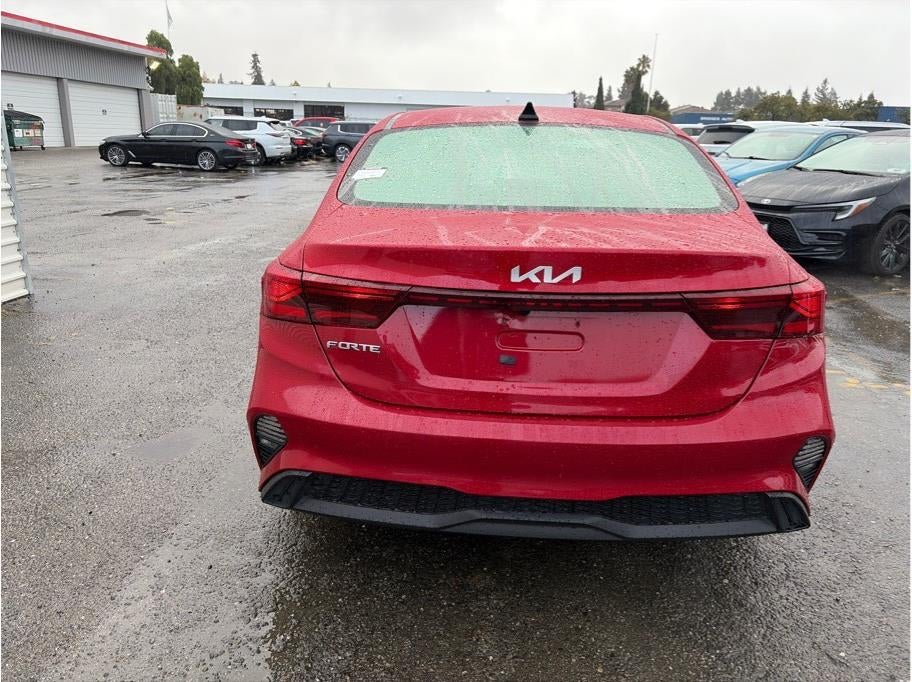 2023 Kia Forte LXS Sedan 4D
