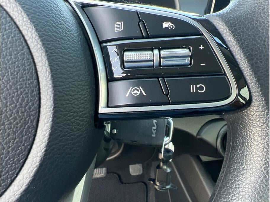 2023 Kia Forte LXS Sedan 4D