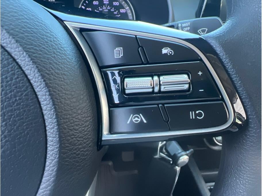 2023 Kia Forte LXS Sedan 4D