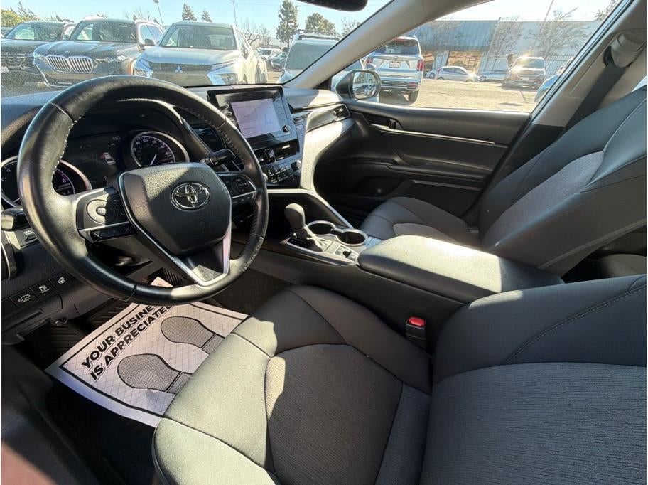 2021 Toyota Camry LE Sedan 4D