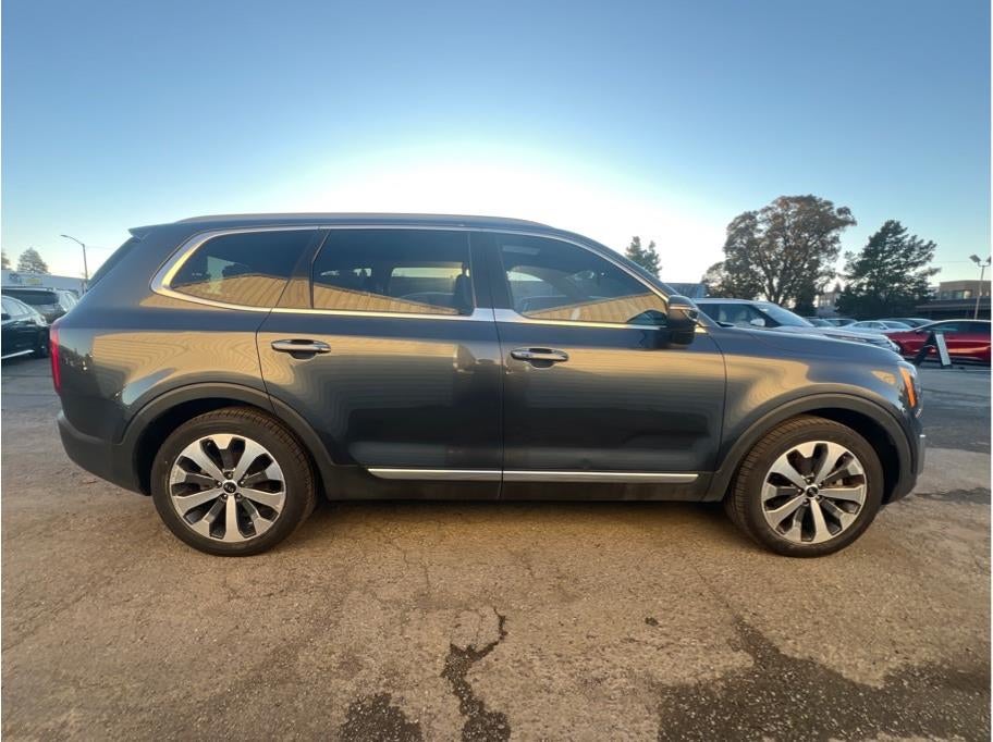 2020 Kia Telluride S Sport Utility 4D