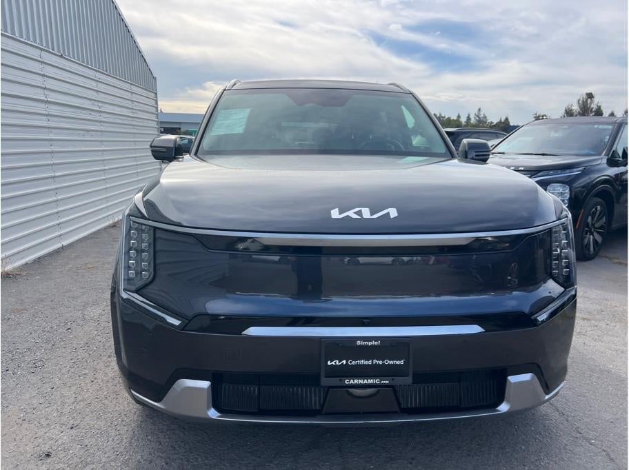 2024 Kia EV9 Land Sport Utility 4D