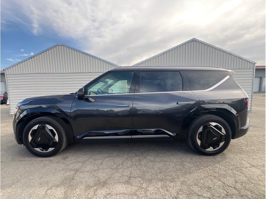2024 Kia EV9 Land Sport Utility 4D