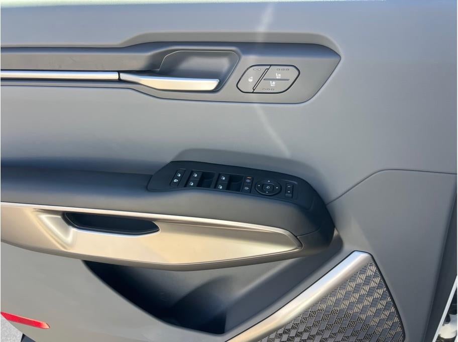 2024 Kia EV9 Wind Sport Utility 4D