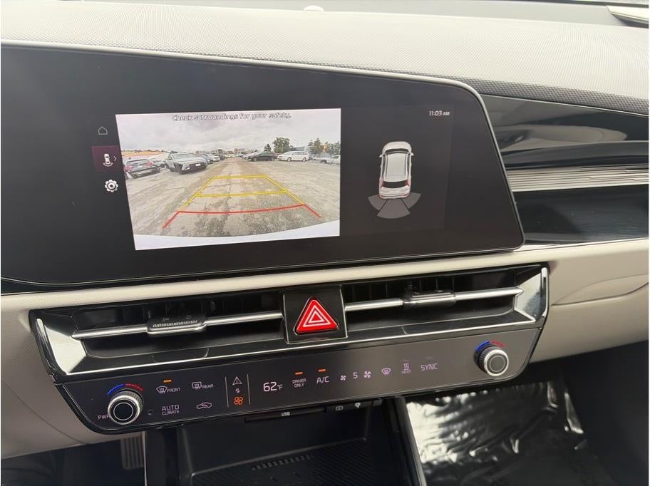 2023 Kia Niro EV Wind