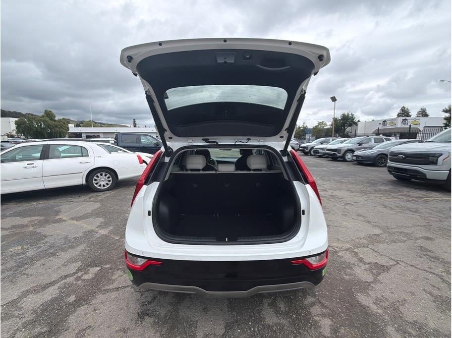2023 Kia Niro EV Wind