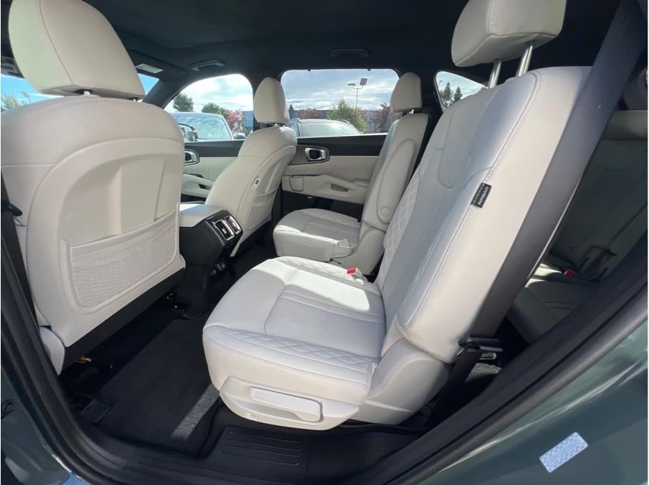 2025 Kia Sorento Plug-in Hybrid SX-Prestige Sport Utility 4D