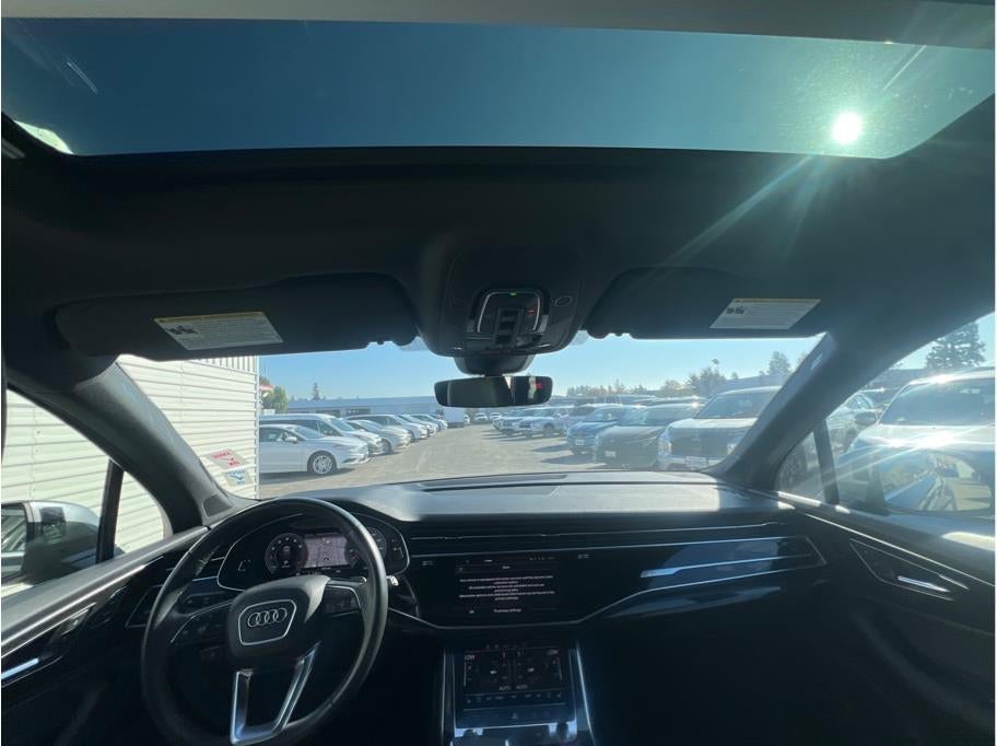 2021 Audi Q7 45 TFSI Premium Plus Sport Utility 4D