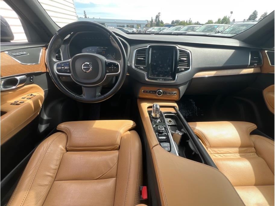 2018 Volvo XC90 T8 Inscription Sport Utility 4D