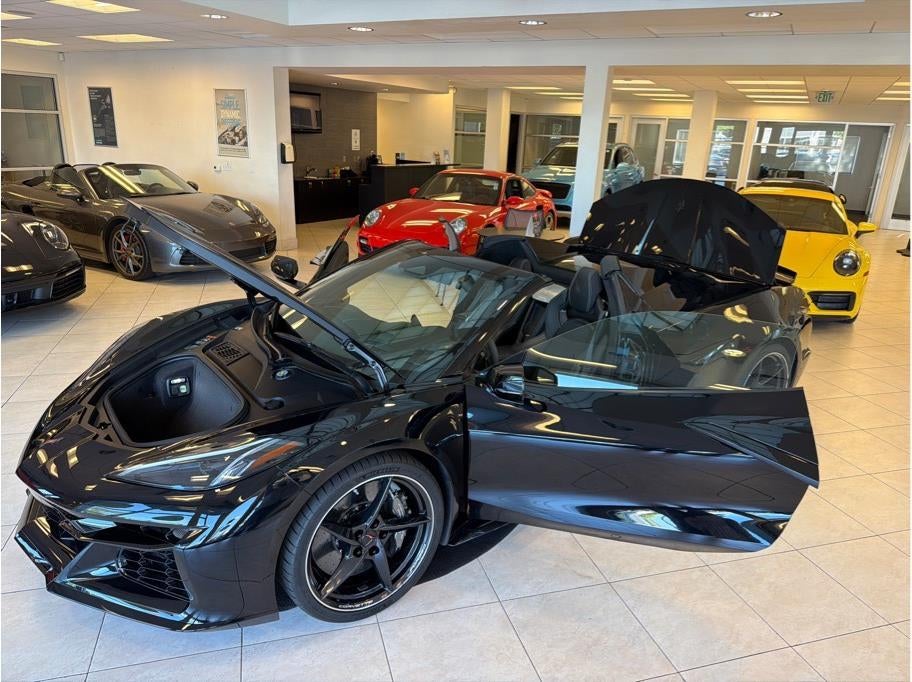 2025 Chevrolet Corvette E-Ray Convertible 2D