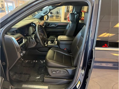2025 GMC Yukon Denali Sport Utility 4D