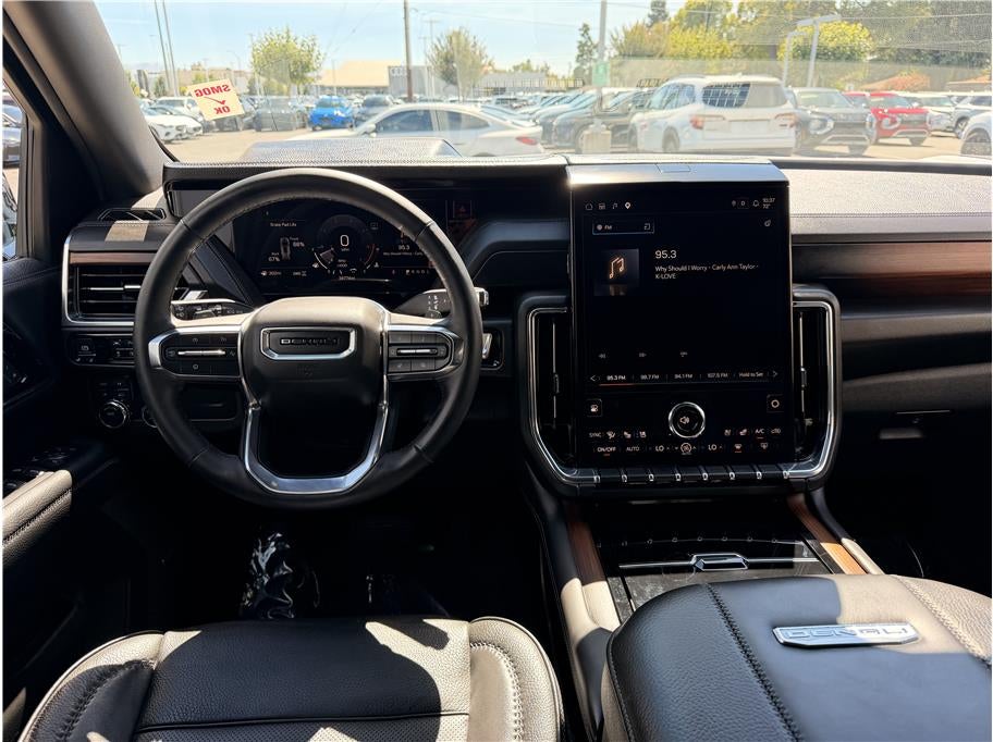 2025 GMC Yukon XL Denali Sport Utility 4D