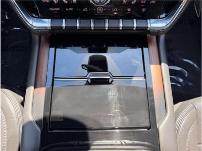 2025 GMC Yukon XL Denali Sport Utility 4D