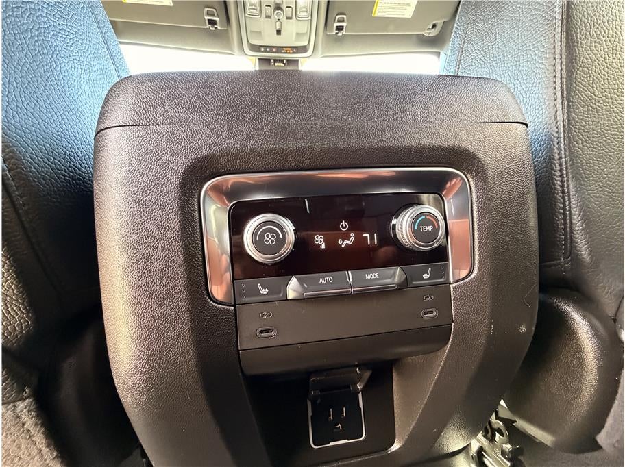 2025 GMC Yukon XL Denali Sport Utility 4D