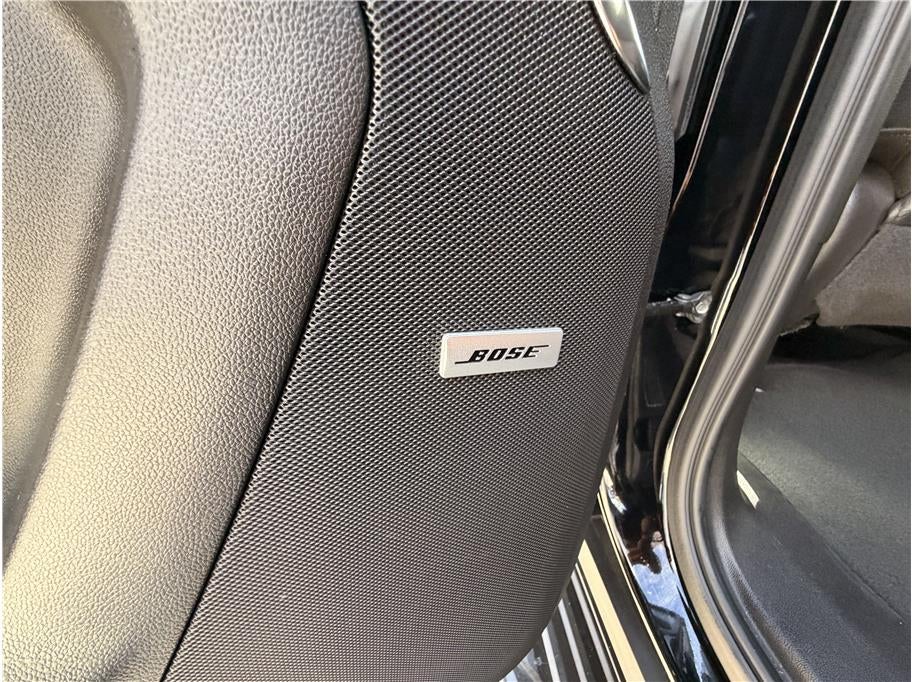 2025 GMC Yukon XL Denali Sport Utility 4D