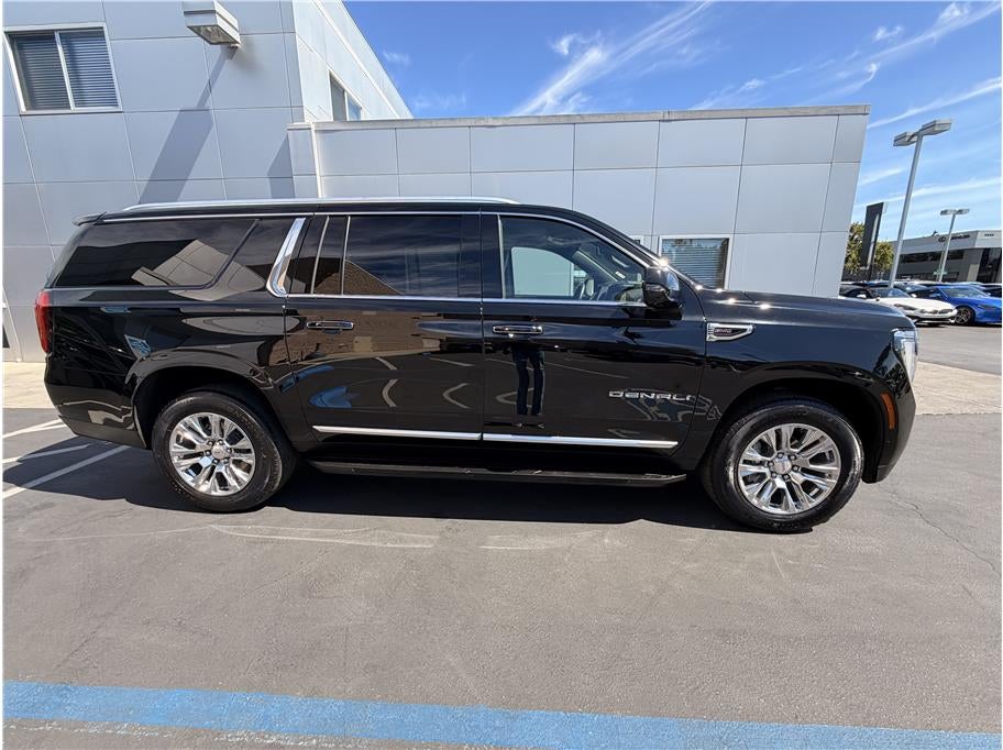 2025 GMC Yukon XL Denali Sport Utility 4D