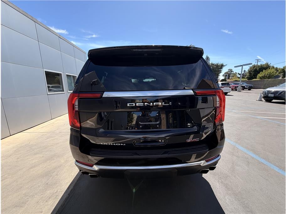 2025 GMC Yukon XL Denali Sport Utility 4D