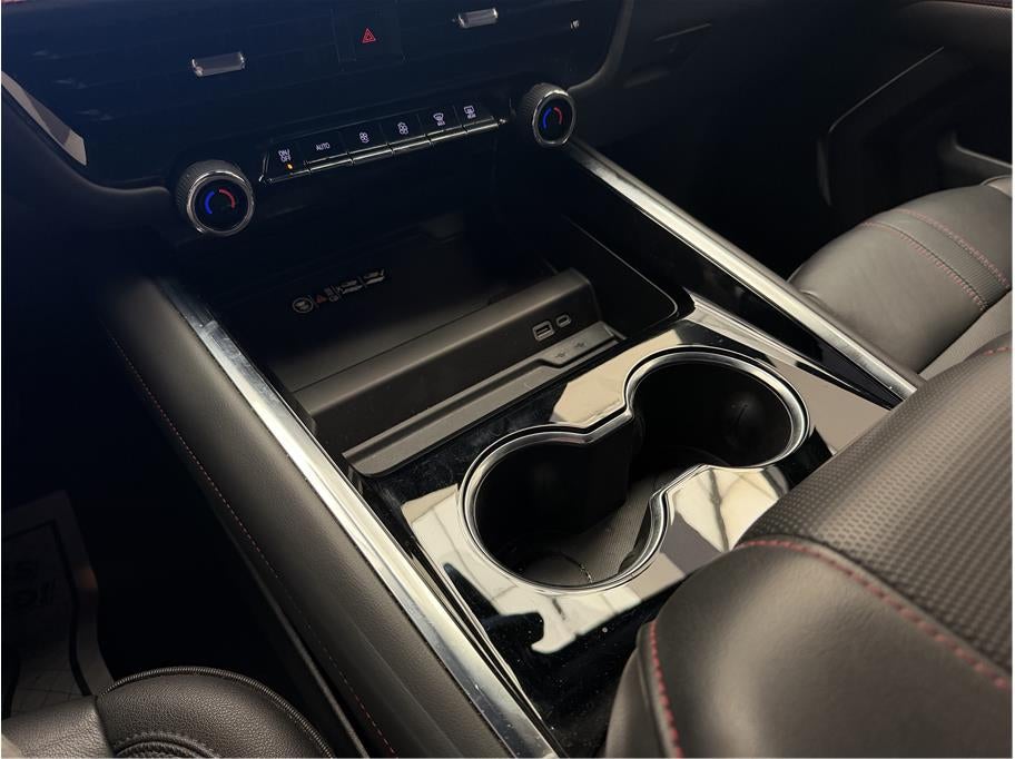 2025 Chevrolet Suburban RST Sport Utility 4D