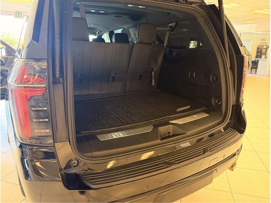 2025 Chevrolet Suburban RST Sport Utility 4D