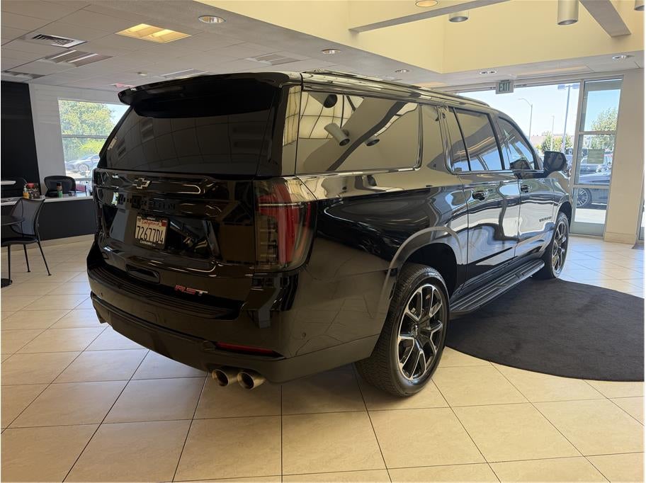 2025 Chevrolet Suburban RST Sport Utility 4D