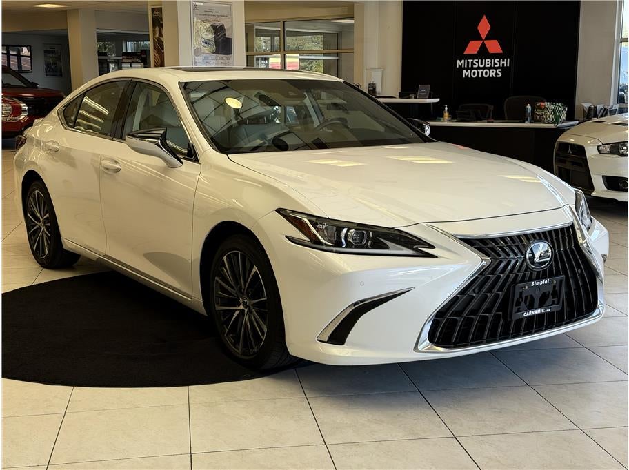 2025 Lexus ES ES 300h Sedan 4D