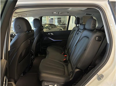 2022 BMW X7 xDrive40i Sport Utility 4D