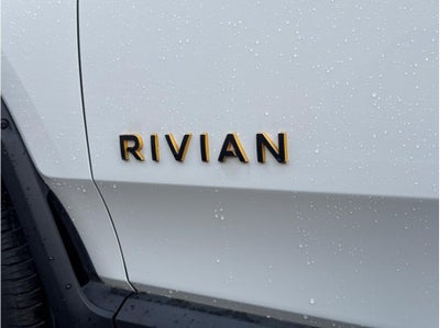 2022 Rivian R1T Adventure Pickup 4D 4 1/2 ft