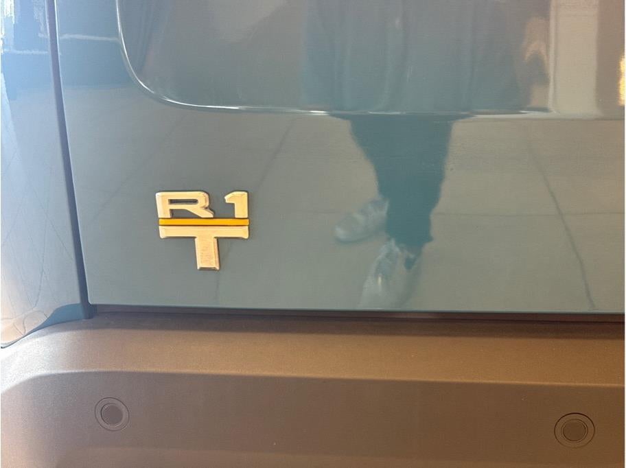 2022 Rivian R1T Launch Edition Pickup 4D 4 1/2 ft