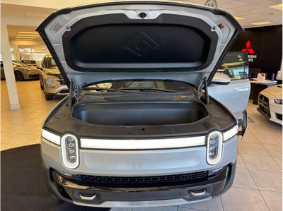 2024 Rivian R1S Dual Large Sport Utility 4D