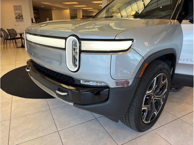 2024 Rivian R1S Dual Large Sport Utility 4D