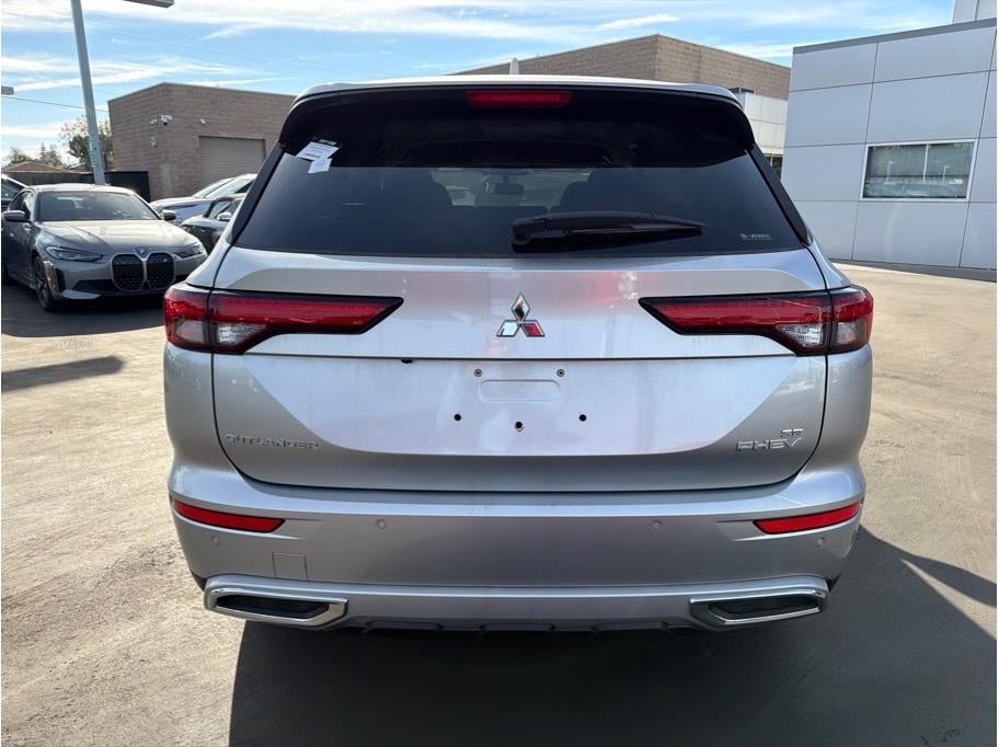 2025 Mitsubishi Outlander PHEV SE Sport Utility 4D