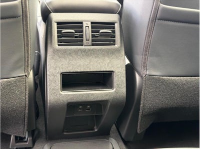 2025 Mitsubishi Outlander PHEV SE Tech Package