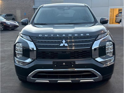 2025 Mitsubishi Outlander PHEV SE