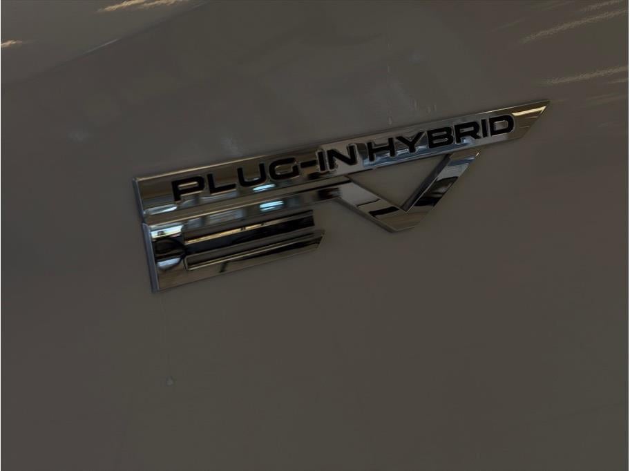 2024 Mitsubishi Outlander PHEV SE Sport Utility 4D