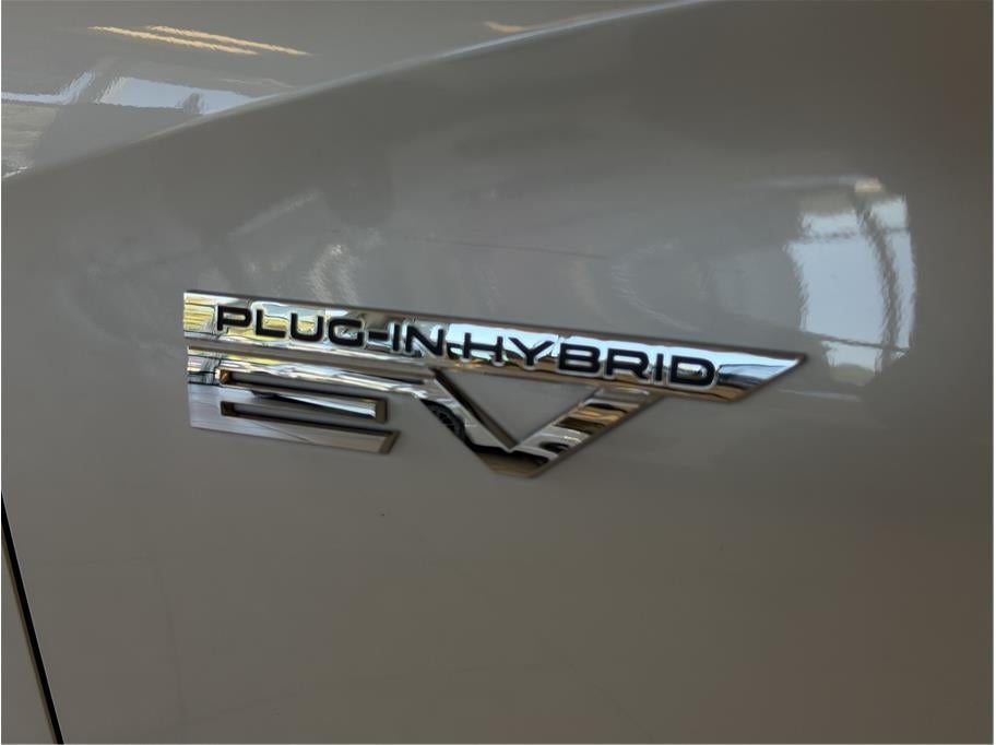 2025 Mitsubishi Outlander PHEV SE Sport Utility 4D