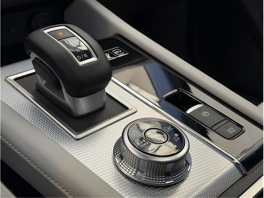 2025 Mitsubishi Outlander PHEV SEL Sport Utility 4D