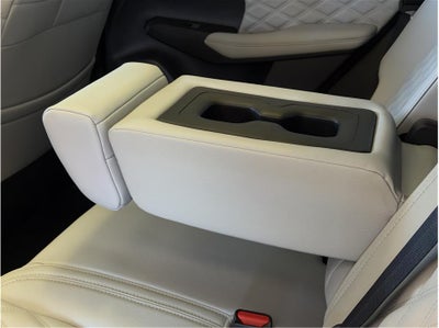 2025 Mitsubishi Outlander PHEV SEL Sport Utility 4D
