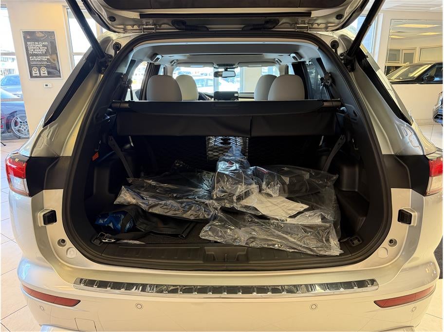 2025 Mitsubishi Outlander PHEV SEL Sport Utility 4D