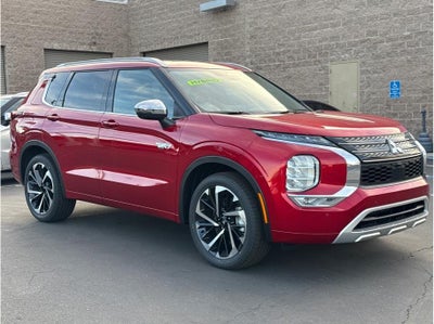 2025 Mitsubishi Outlander PHEV SEL