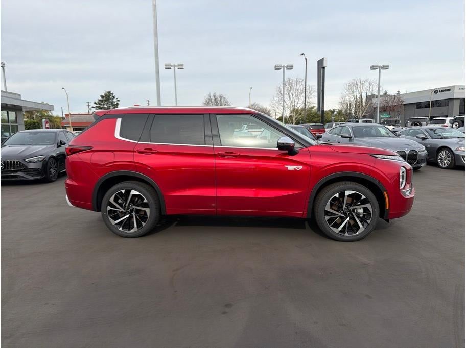 2025 Mitsubishi Outlander PHEV SEL