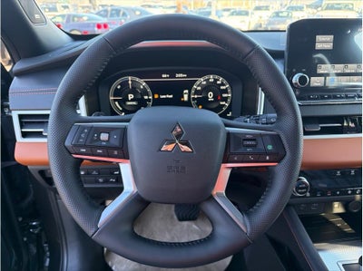 2025 Mitsubishi Outlander PHEV SEL Premium Package