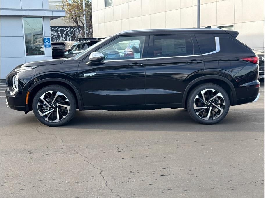 2025 Mitsubishi Outlander PHEV SEL Sport Utility 4D