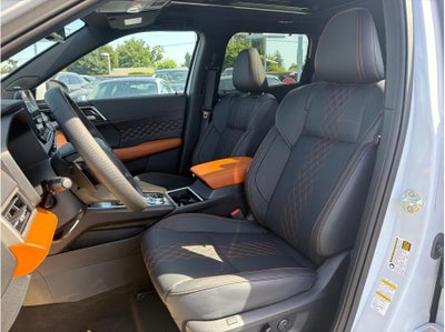 2025 Mitsubishi Outlander PHEV SEL Platinum Edition Sport Utility 4D