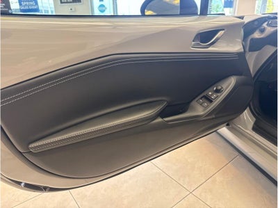 2024 Mazda Mazda MX-5 Miata Club Convertible 2D